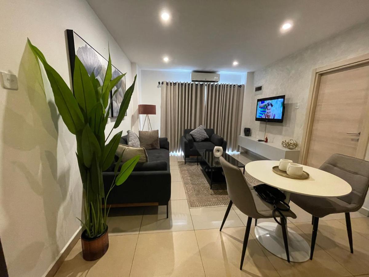 The Gallery Suites By Olive Gold Аккра Екстер'єр фото