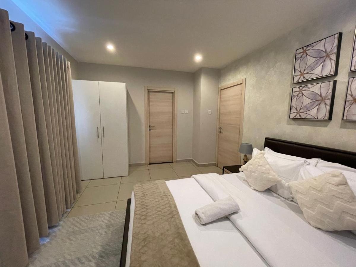 The Gallery Suites By Olive Gold Аккра Екстер'єр фото