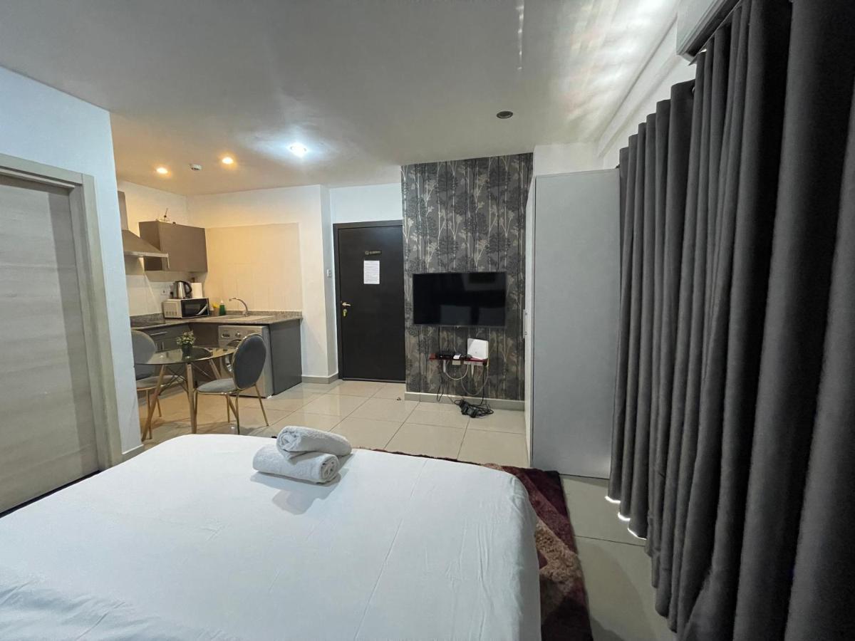 The Gallery Suites By Olive Gold Аккра Екстер'єр фото
