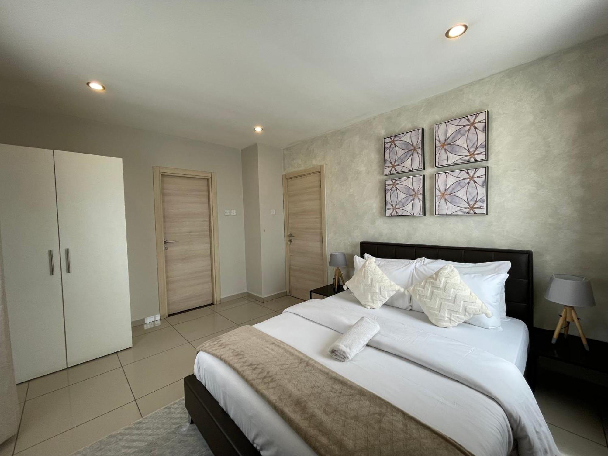 The Gallery Suites By Olive Gold Аккра Екстер'єр фото