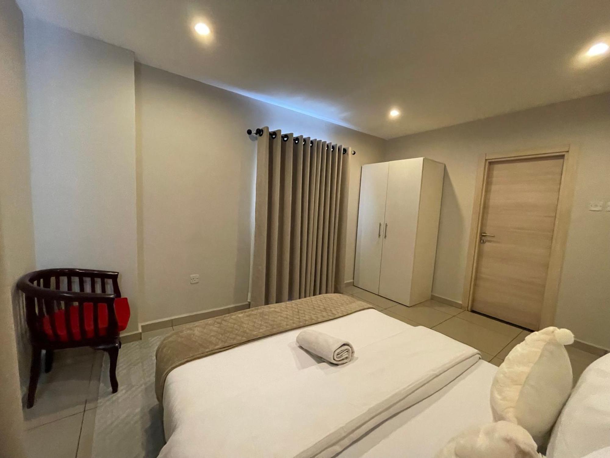The Gallery Suites By Olive Gold Аккра Екстер'єр фото